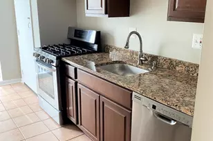 5606 Bloomfield Dr, Alexandria, VA 22312 - Photo 6