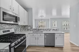2523 Logan Wood Dr, Herndon, VA 20171 - Photo 22