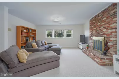 1557 Evers Drive, McLean, VA 22101 - Photo 26