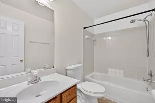 6142 Joust Ln, Alexandria, VA 22315 - Photo 20