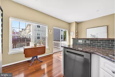 12017 Edgemere Circle, Reston, VA 20190 - Photo 16