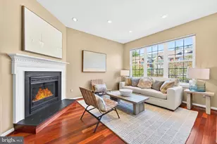 12017 Edgemere Cir, Reston, VA 20190 - Photo 6