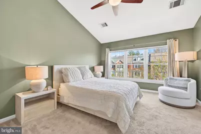 12017 Edgemere Circle, Reston, VA 20190 - Photo 24