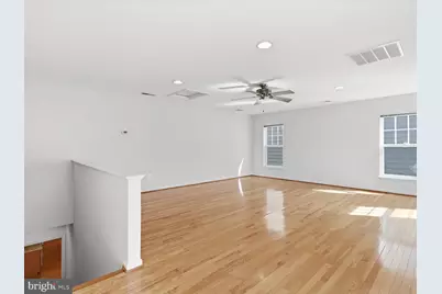 7752 Grandwind Drive, Lorton, VA 22079 - Photo 8