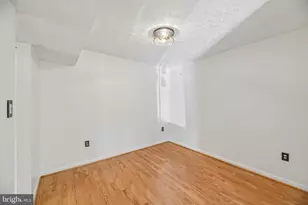 6101 Hoskins Hollow Cir, Centreville, VA 20121 - Photo 14