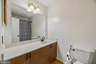 6101 Hoskins Hollow Cir, Centreville, VA 20121 - Photo 38