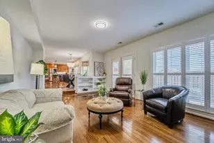13392 Point Rider Ln, Herndon, VA 20171 - Photo 10