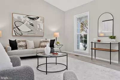 9217 Dorothy Lane, Springfield, VA 22153 - Photo 6