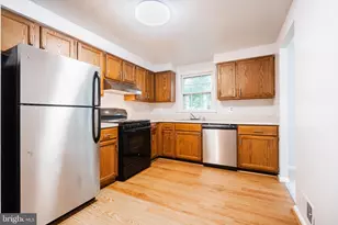 5146 Bradfield Dr, Annandale, VA 22003 - Photo 14