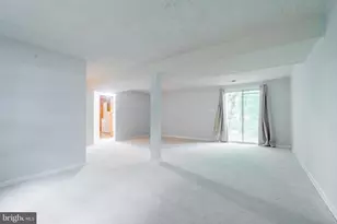 5146 Bradfield Dr, Annandale, VA 22003 - Photo 24