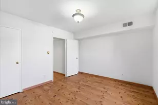 6198 Greenwood Dr, Falls Church, VA 22044 - Photo 16