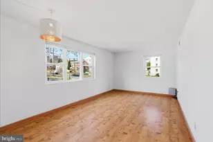 6198 Greenwood Dr, Falls Church, VA 22044 - Photo 4