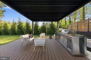 1124 Savile Ln, McLean, VA 22101 - Photo 118