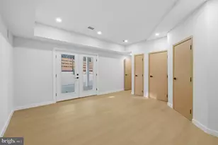 1124 Savile Ln, McLean, VA 22101 - Photo 106