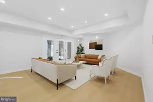 1124 Savile Ln, McLean, VA 22101 - Photo 96