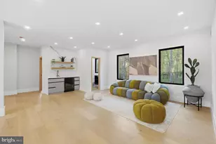 1124 Savile Ln, McLean, VA 22101 - Photo 46