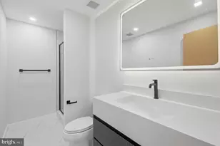 1124 Savile Ln, McLean, VA 22101 - Photo 102