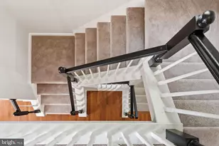 6508 Sharps Dr, Centreville, VA 20121 - Photo 18