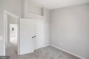 6508 Sharps Dr, Centreville, VA 20121 - Photo 28