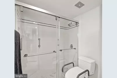 5904 Mount Eagle Drive #201, Alexandria, VA 22303 - Photo 12