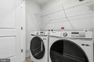 2843 Hokie Ln, Alexandria, VA 22306 - Photo 38