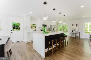 5112 Althea Dr, Annandale, VA 22003 - Photo 2
