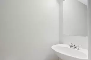 8309 Highcliffe Ct, Annandale, VA 22003 - Photo 32