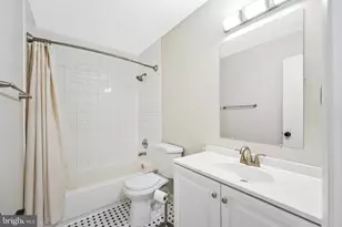 8309 Highcliffe Ct, Annandale, VA 22003 - Photo 26