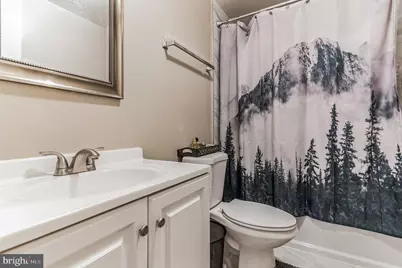 4926 Carriagepark Road, Fairfax, VA 22032 - Photo 32