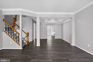 3102 Sutherland Hill Ct, Fairfax, VA 22031 - Photo 4
