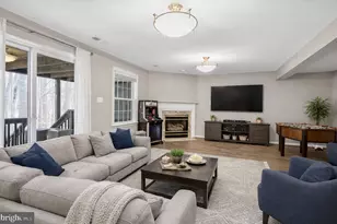 3102 Sutherland Hill Ct, Fairfax, VA 22031 - Photo 26