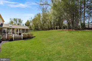 811 Follin Farm Ln, Great Falls, VA 22066 - Photo 42
