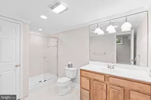 6604 Grey Fox Dr, Springfield, VA 22152 - Photo 38