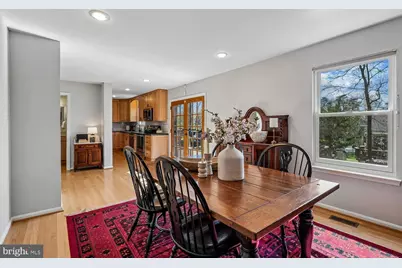 1407 Bayshire, Herndon, VA 20170 - Photo 10