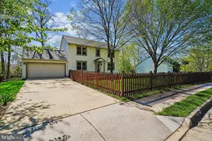 1407 Bayshire, Herndon, VA 20170 - Photo 2