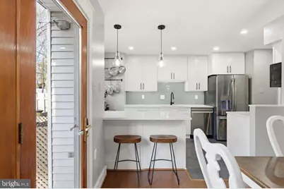 9118 Galbreth Court, Springfield, VA 22153 - Photo 12