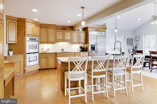 3137 Hunt Rd, Oakton, VA 22124 - Photo 14