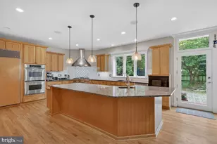 303 Talahi Rd SE, Vienna, VA 22180 - Photo 10