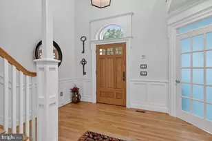 303 Talahi Rd SE, Vienna, VA 22180 - Photo 2