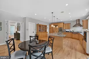 303 Talahi Rd SE, Vienna, VA 22180 - Photo 12