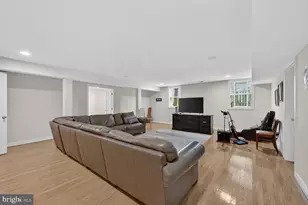 303 Talahi Rd SE, Vienna, VA 22180 - Photo 22