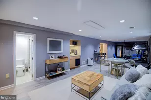 12628 Plow Ct, Fairfax, VA 22030 - Photo 42