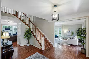 12693 Valley Oaks Ct, Fairfax, VA 22033 - Photo 4