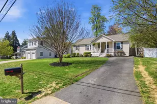 3008 Fairmont St, Falls Church, VA 22042 - Photo 2