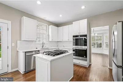 11400 Night Star Way, Reston, VA 20194 - Photo 32