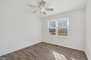 9594 Inverary Ct, Lorton, VA 22079 - Photo 18