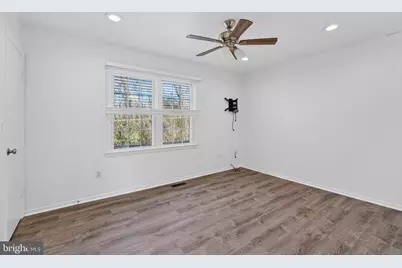 9594 Inverary Court, Lorton, VA 22079 - Photo 14