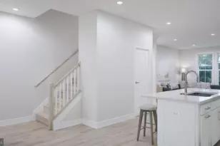 1 Aviation Pl, Herndon, VA 20171 - Photo 28