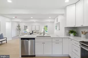 3142 Valentino Ct, Oakton, VA 22124 - Photo 6