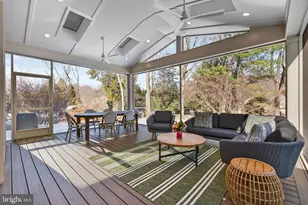 11922 Holly Spring Dr, Great Falls, VA 22066 - Photo 50